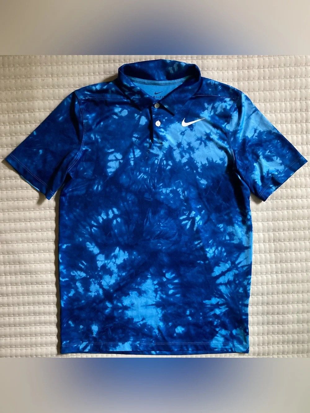 Nike Dri Fit Golf Polo Shirt Youth Boys Large Blue Tie Dye Casual Short Sleeve